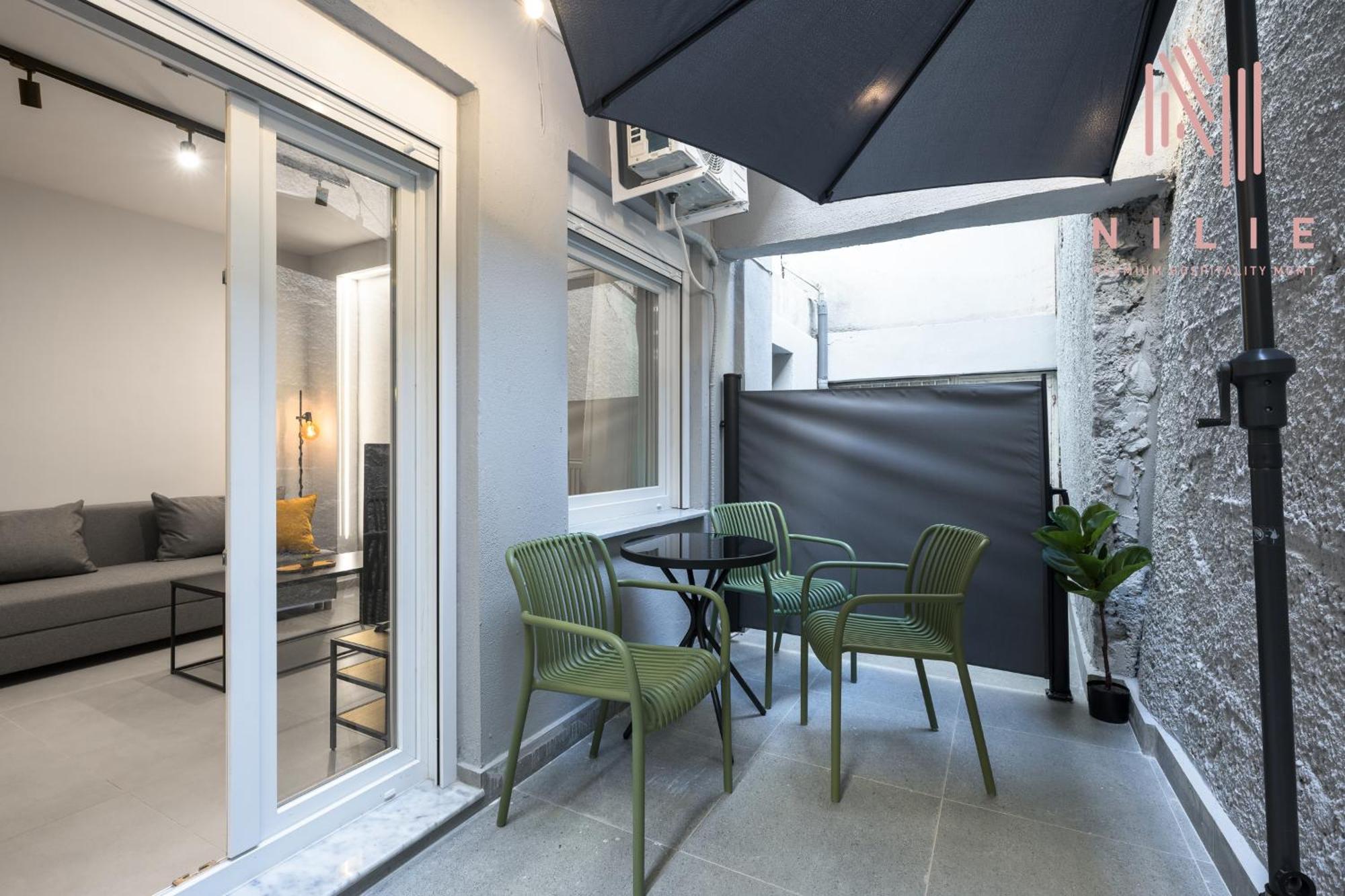 Room 8, Nilie Hospitality Mgmt Thessaloniki Exterior photo